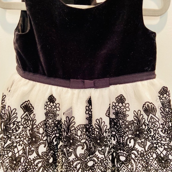 Children’s Place Black Velvet & Tulle Dress - Picture 3 of 5